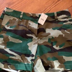 J crew NWT camo shorts size 6